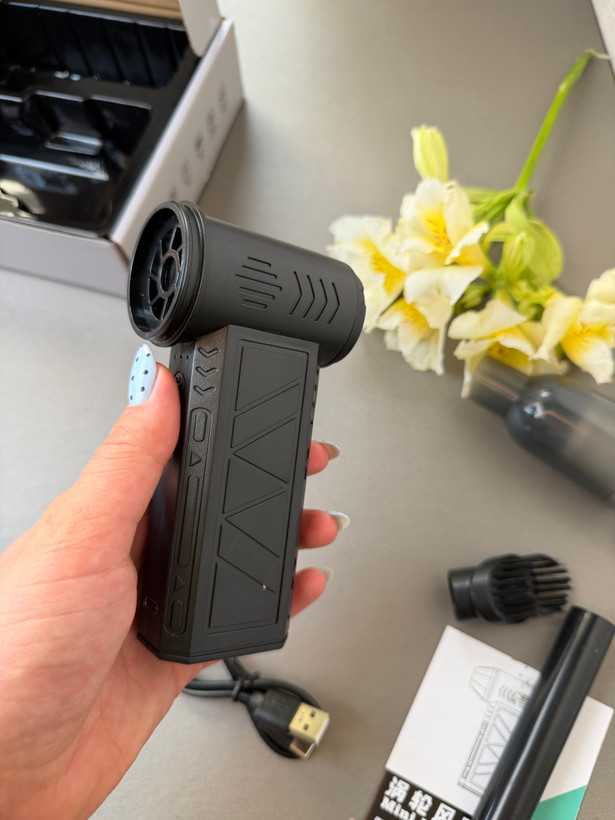 مینی جت فن شارژی اورجینال Violent مدل ZY7400 | دمنده پرقدرت براشلس ۱۳۰۰۰۰ دور
